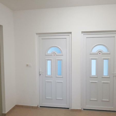 Lakefive Apartments Balatonfuered Eksteriør bilde