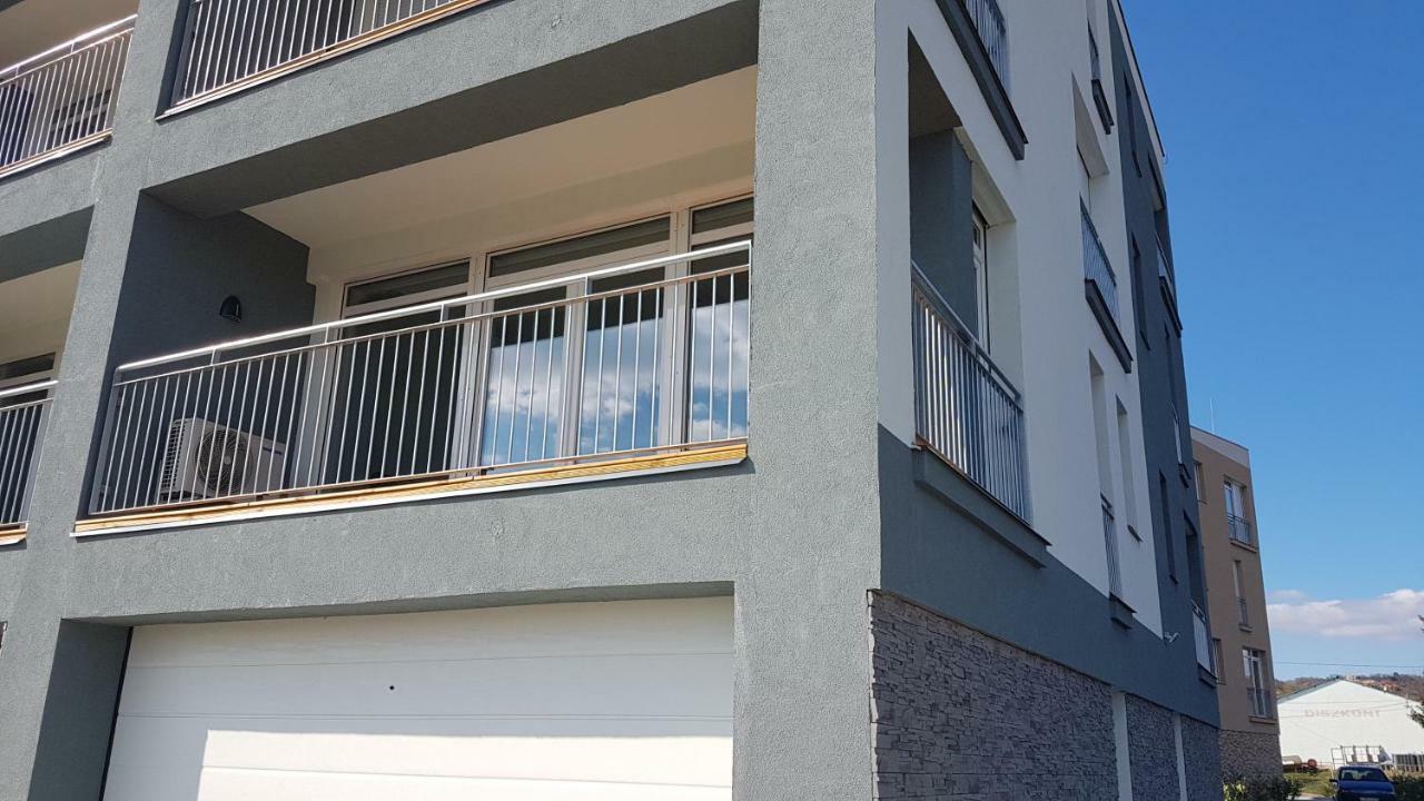 Lakefive Apartments Balatonfuered Eksteriør bilde