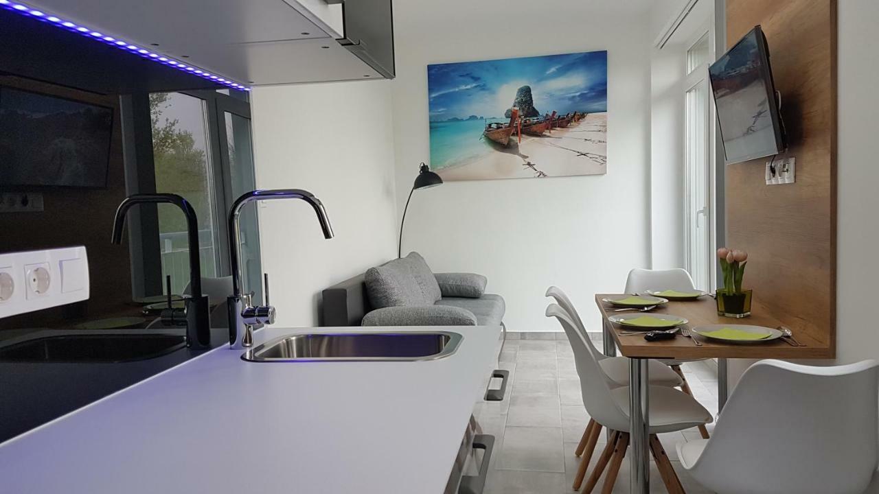 Lakefive Apartments Balatonfuered Eksteriør bilde
